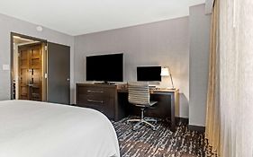 Embassy Suites By Hilton Crystal City National Airport